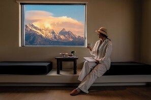 Romantic Double Room | Premium bedding, minibar, individually decorated, individually furnished