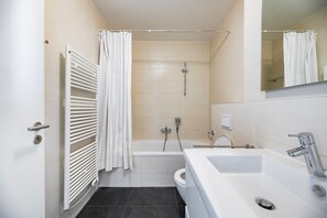 Hair dryer, towels - Blueground | Gasperich, view, nr Park Merl (Luxembourg)