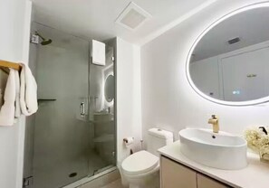Hair dryer