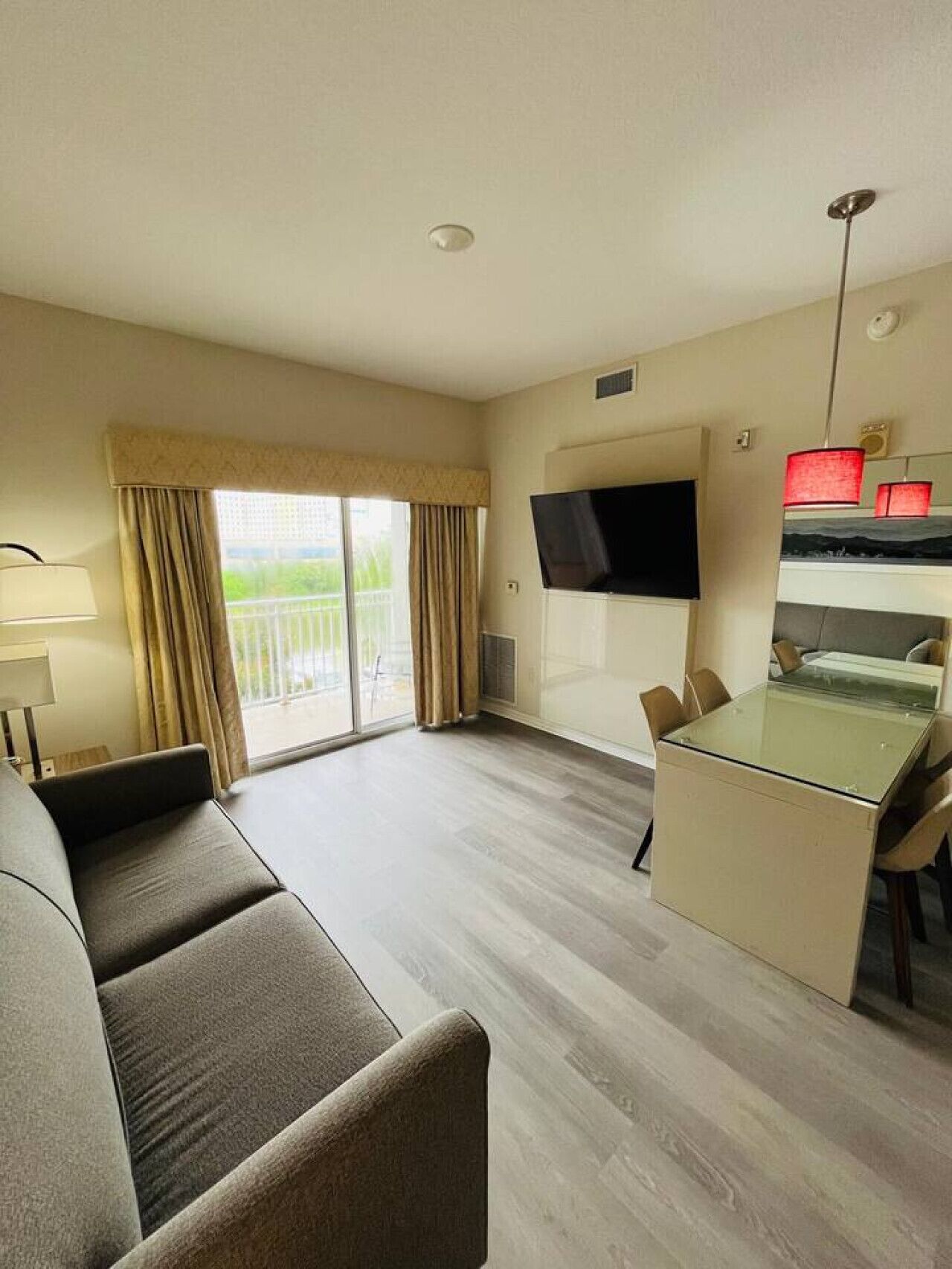 TV connectée, espaces bureaux, imprimantes