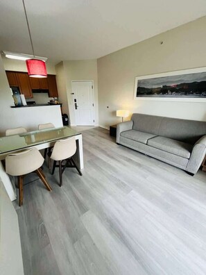 Smart TV, offices