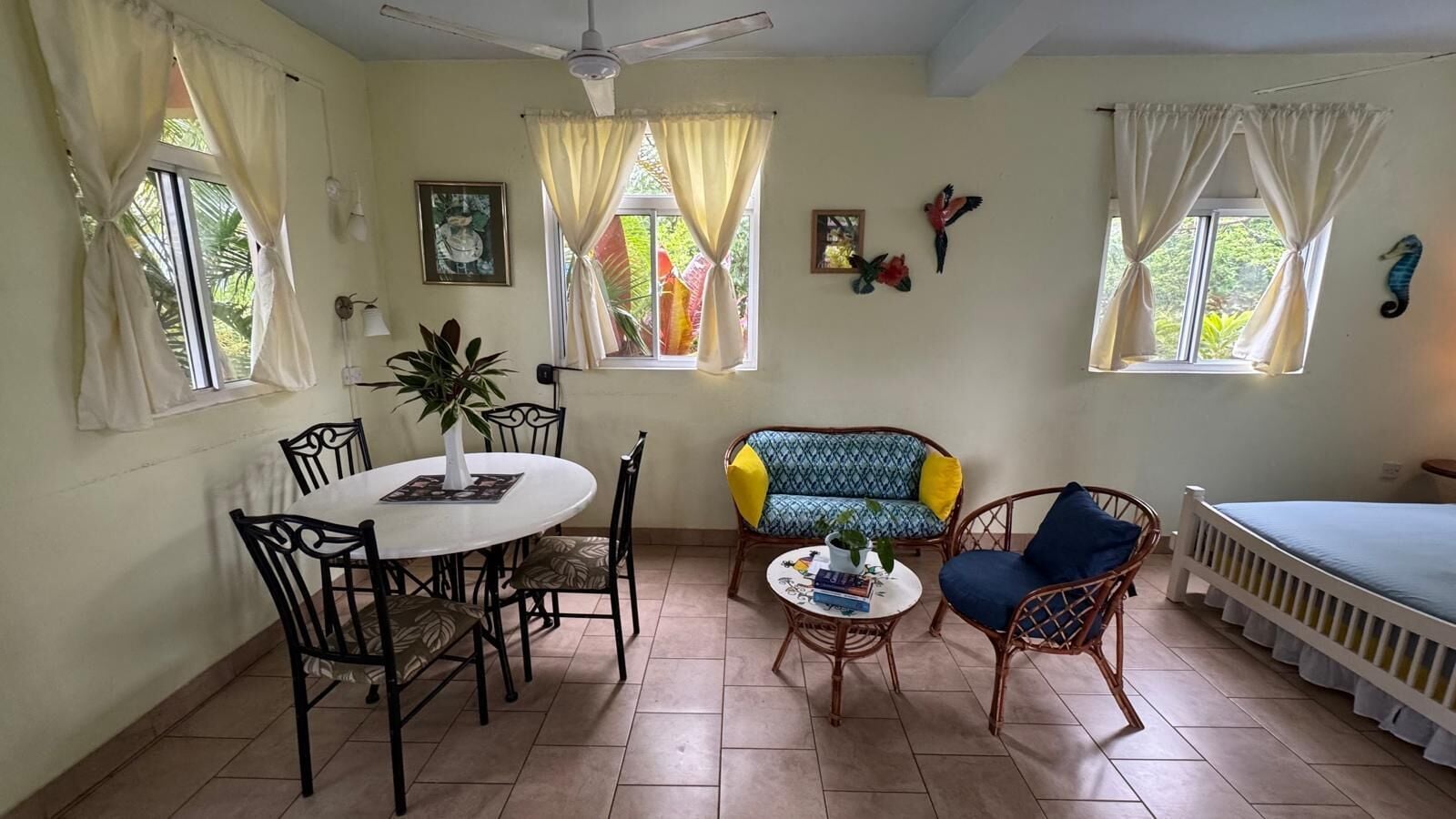 Studio, Patio, Garden View | Living area