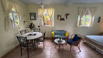 Studio, Patio, Garden View | Living area