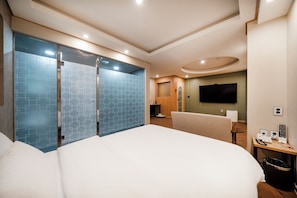 Suite (VIP) | Espace de travail pour ordinateur portable, Wi-Fi gratuit
