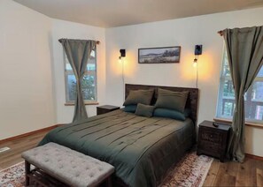 3 Schlafzimmer, Schreibtisch, kostenloses WLAN, Bettwäsche