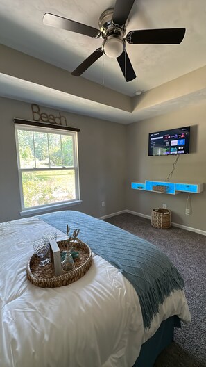 3 makuuhuonetta, silitysrauta/-lauta, Wi-Fi, vuodevaatteet