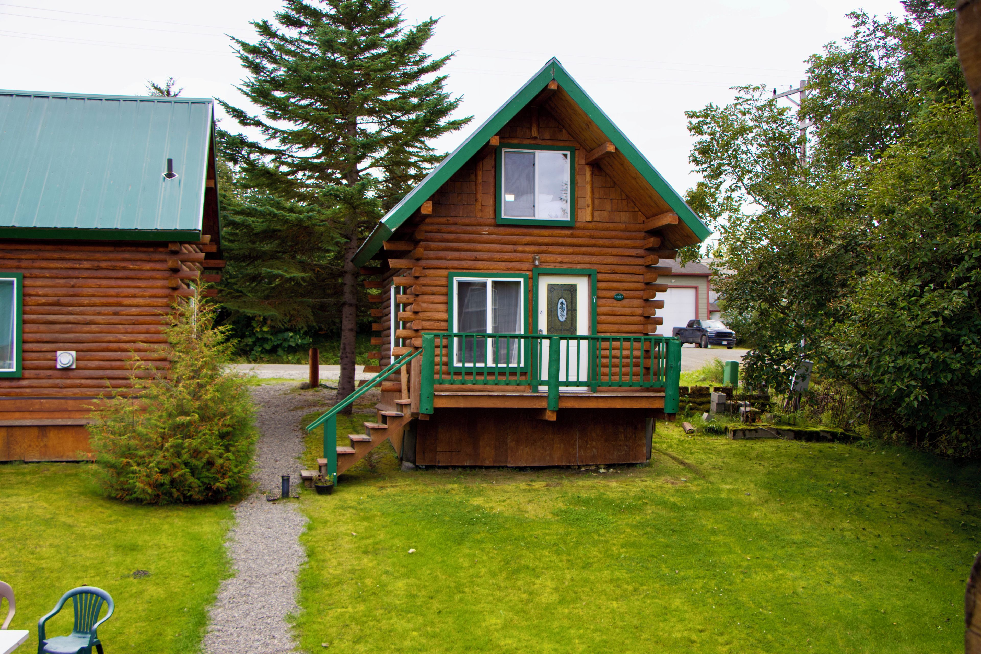 Outside/entrance of the cabin.