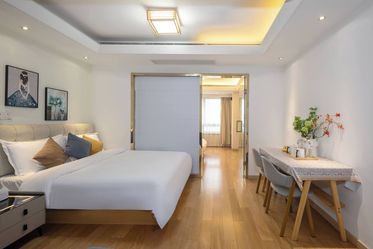 Superior Twin Room | Premium bedding, individually decorated, individually furnished, desk