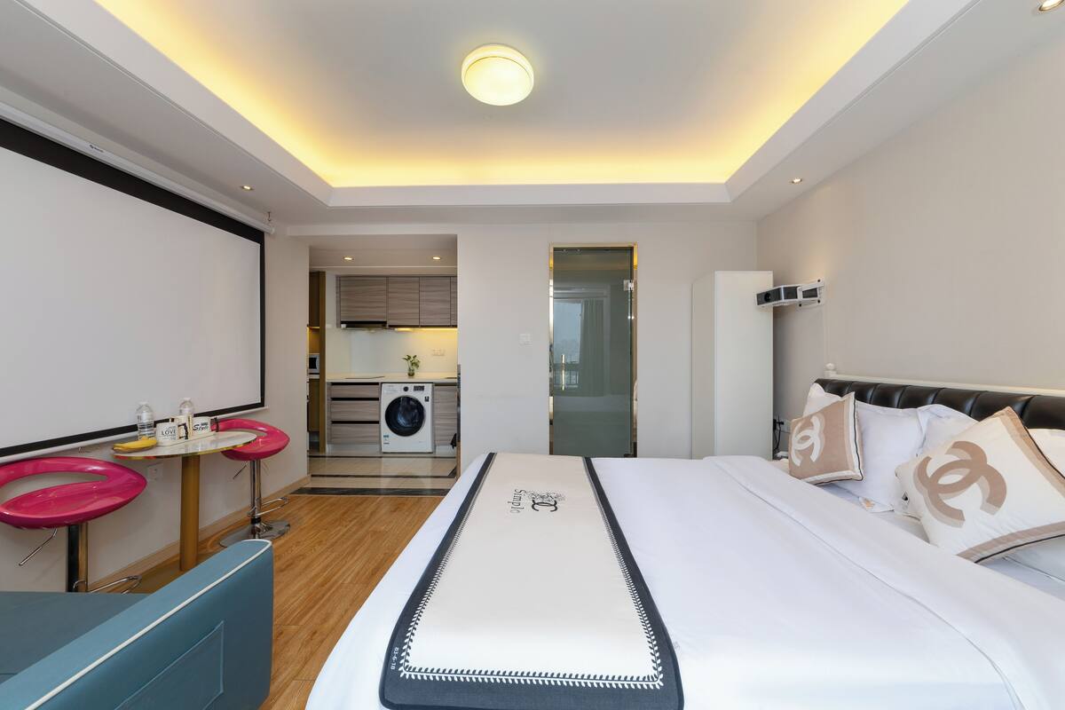 Comfort Triple Room | Premium bedding, individually decorated, individually furnished, desk