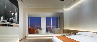 m58 Sky Sunset Hotel