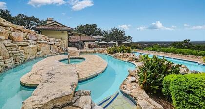 OMG! THAT VIEW! Cottage #20 in Barton Creek Lakeside-a private country club