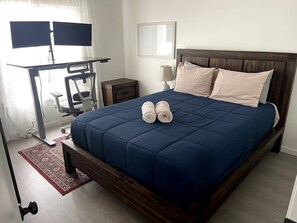 2 多间卧室、熨斗/熨衣板、WiFi、床单