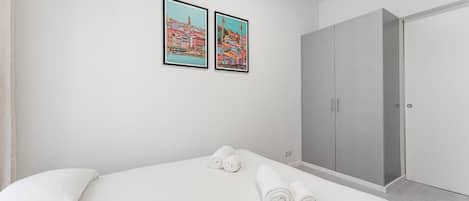 2 Schlafzimmer, Bügeleisen/Bügelbrett, Internetzugang, Bettwäsche