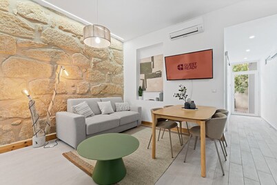 GuestReady - Discover Porto from Campanhã