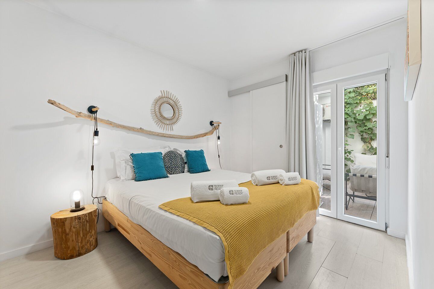 2 soverom, strykejern/-brett, internettilgang og sengetøy