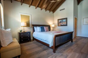 4 chambres, fer et planche à repasser, Wi-Fi, draps fournis