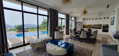4-bedroom villa in FLC Ha long golf and resort, View Bay , CIty and golf