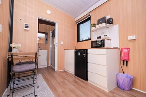 Interior - Wallaby by Tiny Away (Andromache)