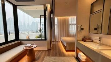 Panoramic Double Room, 1 Queen Bed, Patio, River View