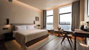 Standard Double Room Single Use, Canal View | Free WiFi