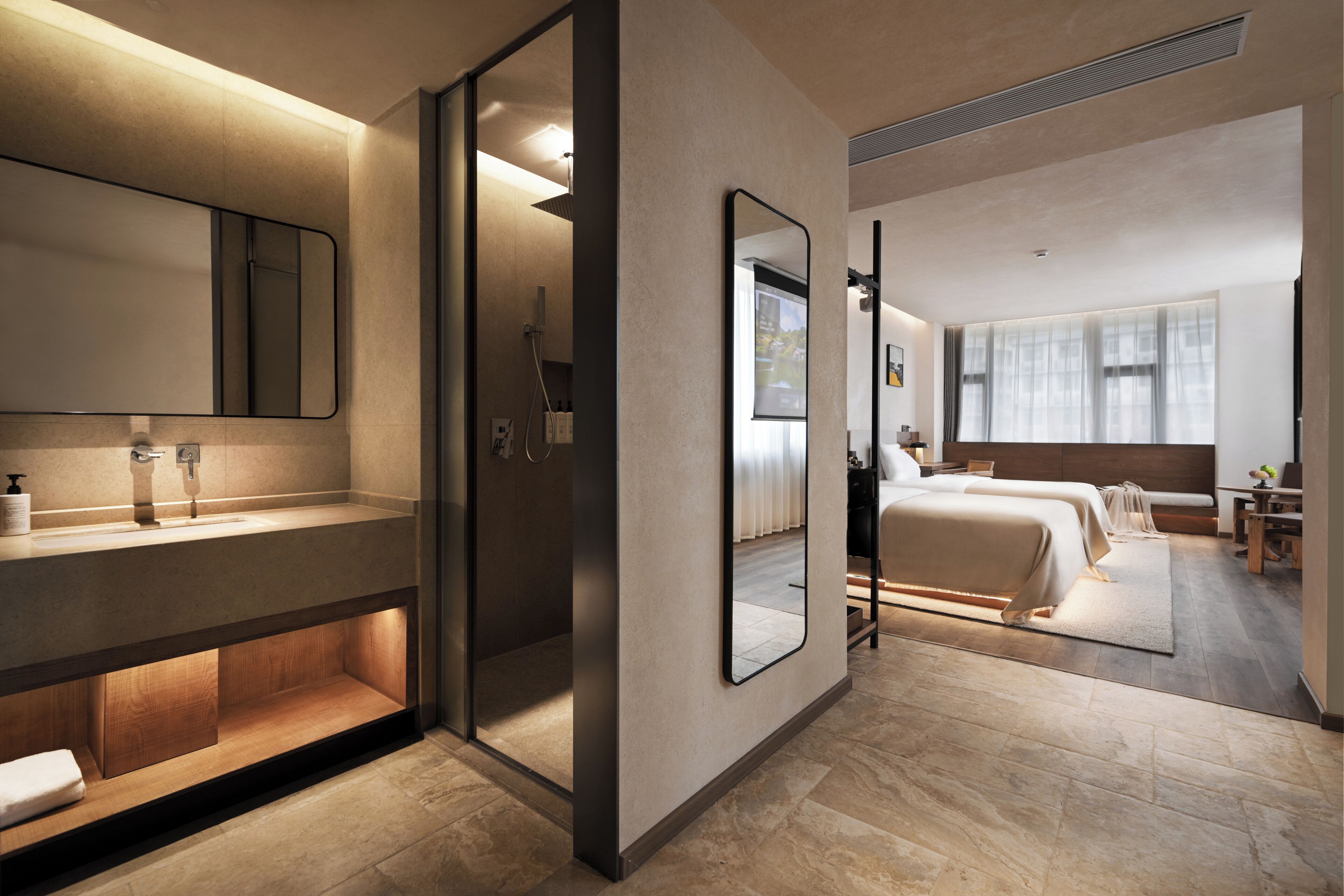 تجهيزات عازلة للصوت وواي فاي مجانًا