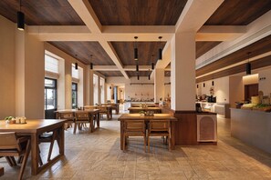 Restaurant - Wanda Moments Chongqing Liziba (Chongqing)