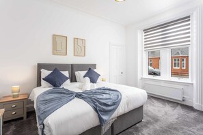 4 bedrooms, internet