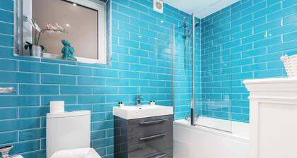 Albyn Retreat - Donnini Apartments