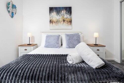 Albyn Retreat - Donnini Apartments