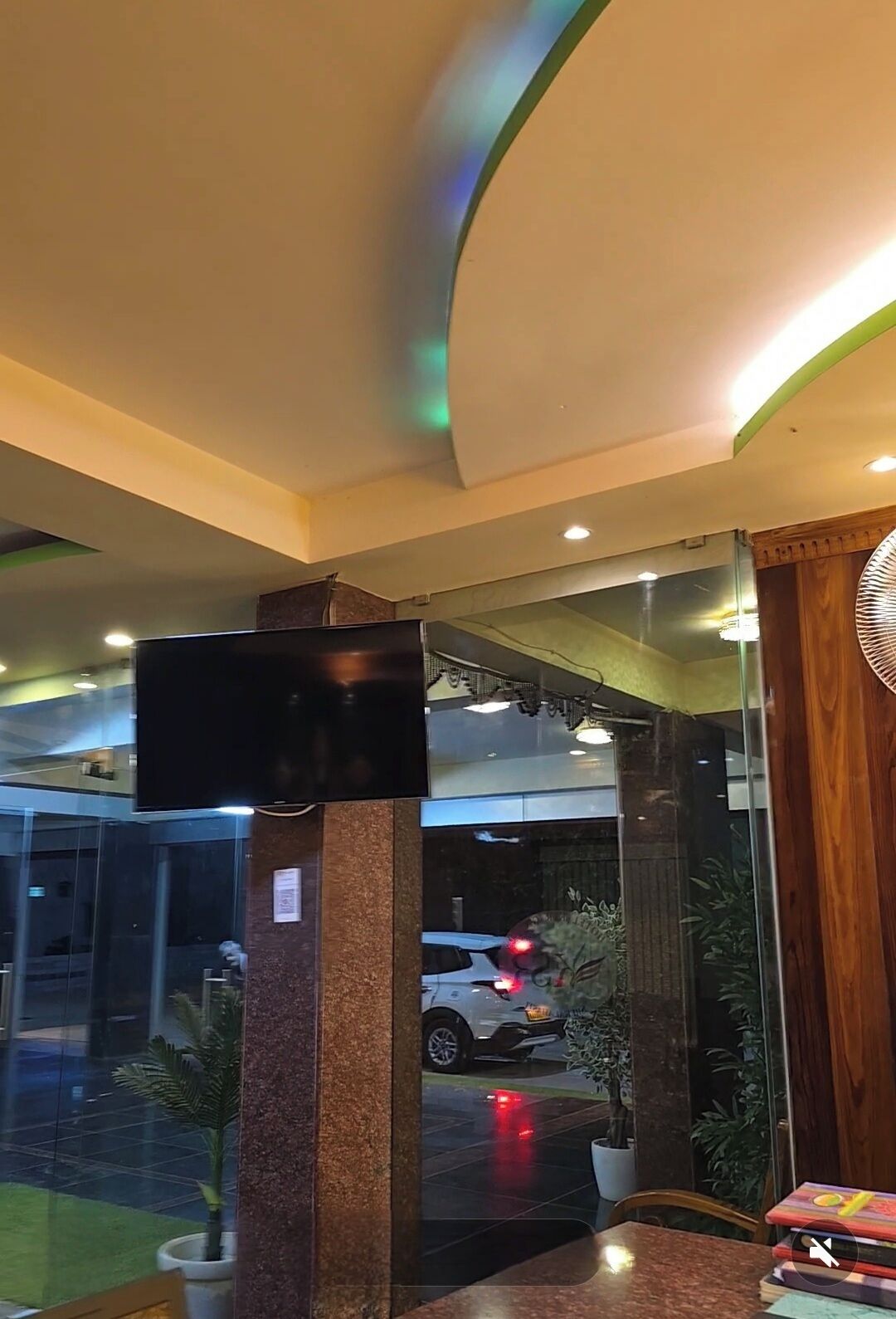 Façana frontal de l'allotjament