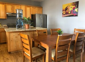 Dining - Nice 3-bedroom house in San Antonio Palopó (San Antonio Palopó)