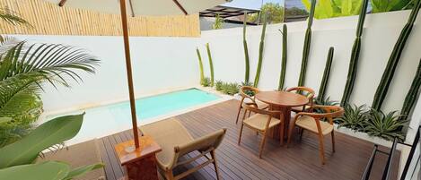 Deluxe-villa - 2 soveværelser - terrasse - udsigt til pool | Terrasse/gårdhave