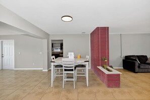 Apartment, 3 Bedrooms, Non Smoking, Private Pool | Dining room - Island home in paradise (Siesta Key)