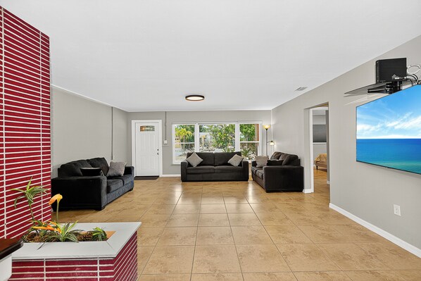 Apartment, 3 Bedrooms, Non Smoking, Private Pool | Living area - Island home in paradise (Siesta Key)
