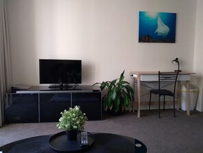 Interior - Riverside Dream (SURFERS PARADISE)