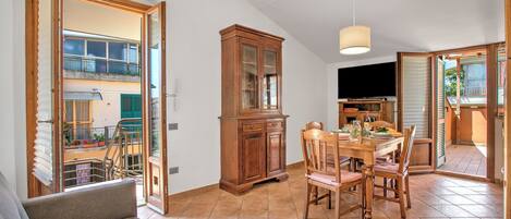 Standard Apartment, 1 Bedroom (Chianti Wine Site Apt Private Balcony) | Living room | Flat-screen TV