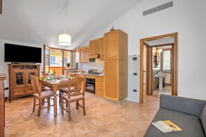 21-inch flat-screen TV with cable channels