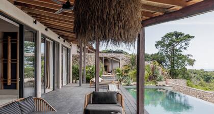 Panorama Villas Ceningan