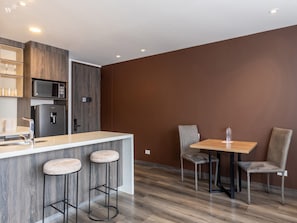 Apartment | 2 bedrooms, Internet