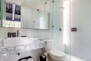 Apartment | Exterior - w Majestic Loft w/ Modern Deco in Roma Norte (Mexico City)