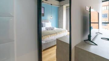 Apartment, Accessible | 2 bedrooms, Internet