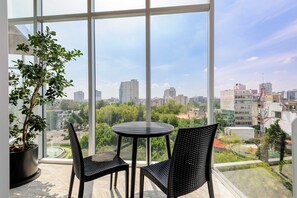 Apartment | 1 bedroom - w Fantastic Loft w/ Perfect View in Roma Norte (Mexico City)