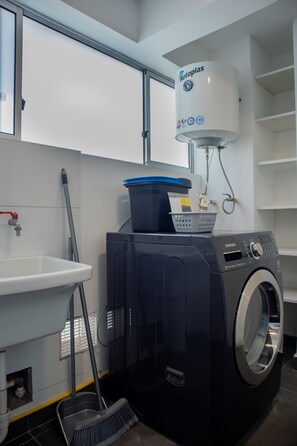 3 habitaciones y acceso a internet