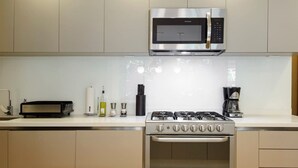 Exterior - w Harmonious 3BR With Private Terrace in Polanco (Mexico City)