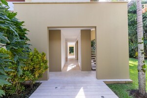 4 habitaciones y acceso a internet