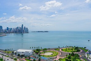 Apartment - w Awesome 1BR w Great Deco in Avenida Balboa (Panama City)