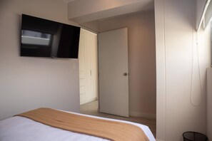 Apartment | 2 bedrooms, Internet - w Astonishing 2BR w Balcony in Miraflores (Lima)