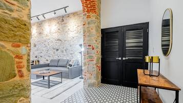 Apartment | 1 bedroom, Internet