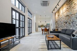 1 habitación y acceso a internet 