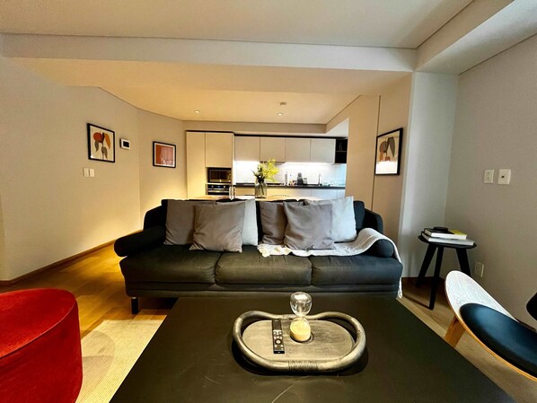 Apartment | 2 bedrooms - w Radiant 2BR in Roma Norte (Mexico City)